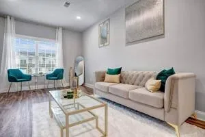 A Taste of Luxe *Upscale Condo* - Pleasant View