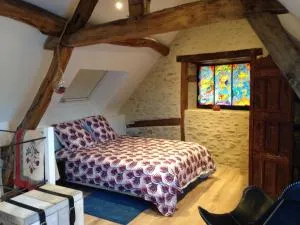 Ancien Fournil Cosy avec Piscine Couverte, Parc Verdoyant et Sauna, à 30 mn du Mans - FR-1-410-432 - 萨尔特河畔博蒙