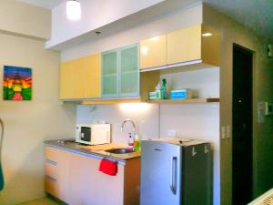 Studio-Type Condo at Eastwood Legrand 3