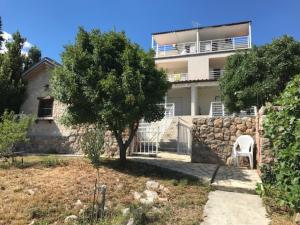 Apartments Neno - 20 m from beach