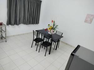 CMN Hotel & Homestay