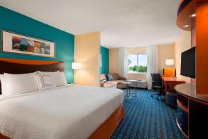 Fairfield Inn & Suites Lansing West