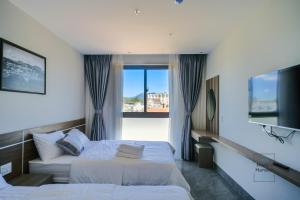 Phòng 2 Giường Đơn Với Phòng Tắm Riêng (Twin Room with Private Bathroom)