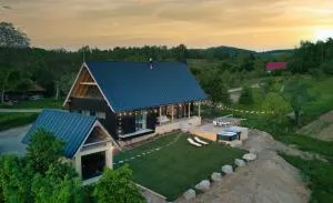 Hilltop Munteni - Lorău