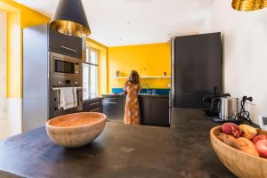 LES HALLES KEYWEEK Duplex with Terrace and Parking in Biarritz Center