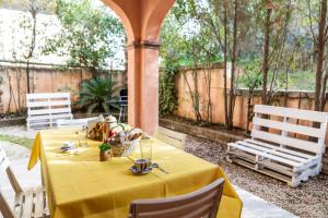 Casa Matilda Villasimius, 7 posti, 3 stanze, doppio giardino