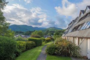 Ambleside View, stunning roof top views over Ambleside to the fells