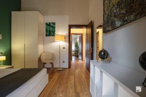 Urbanicooh Paracelso - Piazza Maggiore View