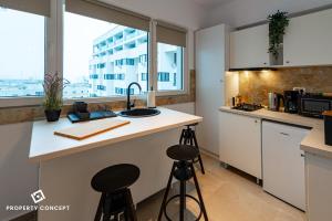 Central Residence Apartment 908