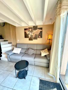 Maison pour 5, piscine, Lacanau Océan dans le golf