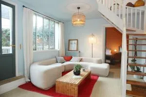 La Maison des Rues Pavées avec jardin by La Boîte En Plus - Courteuil