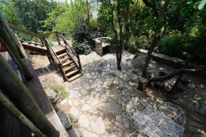 Rustic River & Bush Escape