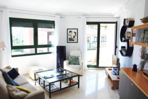 Valencia las Artes y Ciencias + Garaje + Netflix