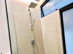 LA 1-10 Pax Cozy Home Tropicana 3Rooms 4QBeds Wifi&TV