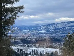 Lake and Mountain View Cozystay close to airport - Біг-Вайт