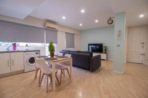 Old Town Flat by Concept Flats