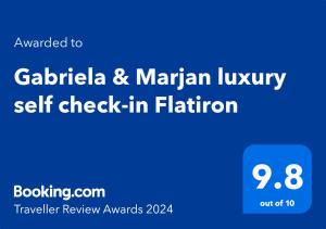 Gabriela & Marjan luxury self check-in Flatiron