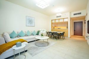 CitiHome-2BR creek harbour island