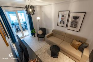 Central Residence Apartment 921