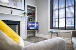 NEW! Luxury 1 Bed Apartment in Hartlepool City Centre by Stay With Us, Perfect for Couples & Contractors, FREE WI-FI!