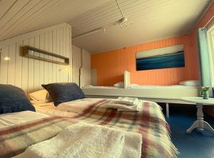 Nøtnes Midnattsol GuestHouse