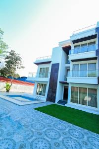 Misty Blue Resort and Villas