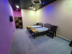 Khushi Getaway stay homes - Бадлапур