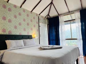 Raymonds Holiday Homes