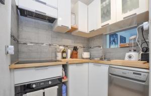 3 Bedroom Amazing Home In Fréjus