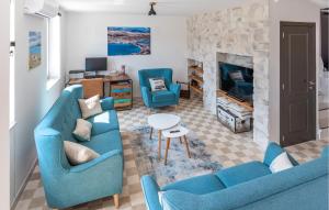 Beautiful Home In Pag