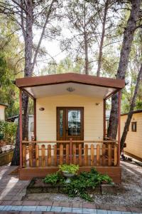 Bungalow mit Gartenblick