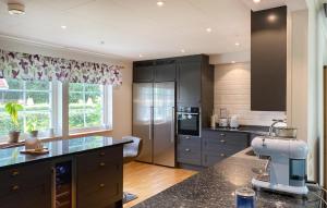 Gorgeous Home In Motala With Sauna