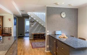 Gorgeous Home In Motala With Sauna