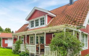 Gorgeous Home In Motala With Sauna