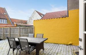 Awesome Home In Faaborg With Wifi