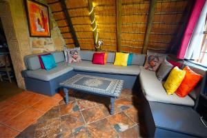 Rustic River & Bush Escape