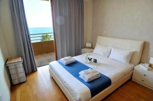 11 Suites - Sunrise Horizon Suite