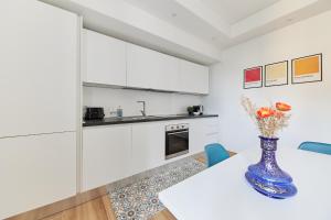 iFlat Lovely Modern Apartment