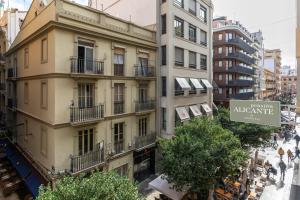 Pensión Alicante by Moontels