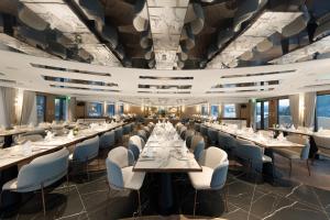 Grand Pioneers Halong Bay Cruise 1