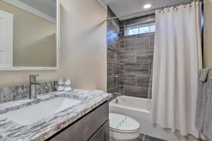 New Country House with Stylish Modern Amenities