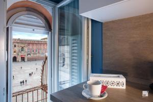 Urbanicooh Asinelli - Balcony on Piazza Maggiore