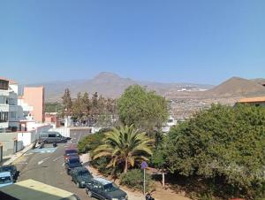 Muy bonito piso en los cristianos centro