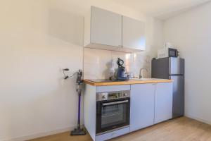 Appartement Calme - Arrière Gare - Parking Privée