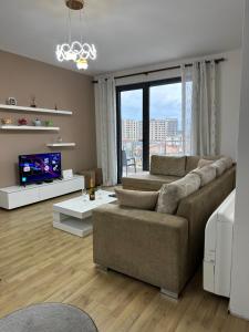 Fly Apartment