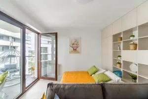 Lumina studio near Arkadia center Warsaw - سيروتسك