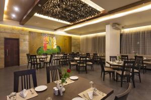 Hotel Chaitali - Pure Veg
