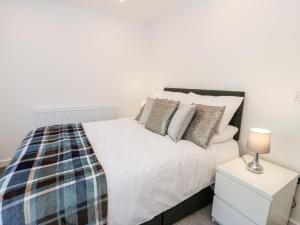 The Cottage at Cromlech Manor Farm