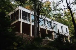 Chez Léon - LʼIslet