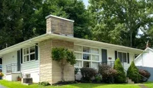 Downtown Cottage Comfort - East Bernstadt